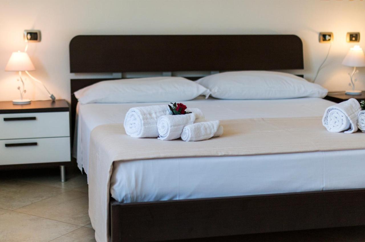 Royal Suite Apartment Cala Gonone Esterno foto
