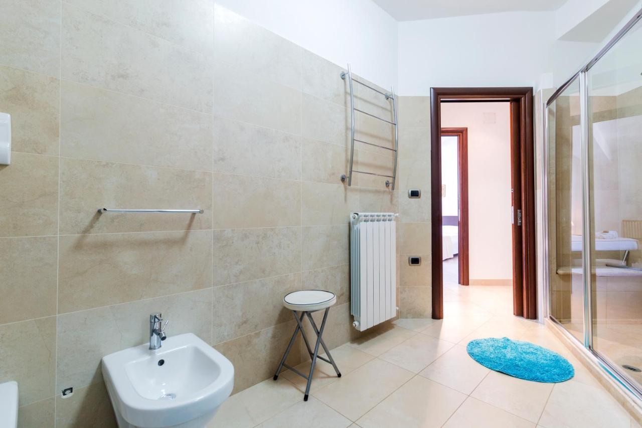 Royal Suite Apartment Cala Gonone Esterno foto