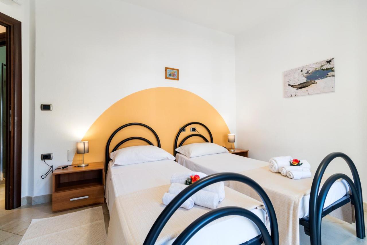 Royal Suite Apartment Cala Gonone Esterno foto