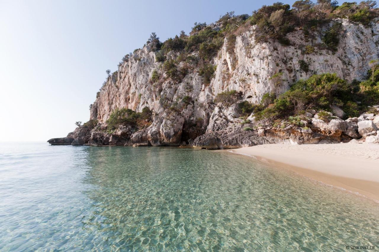 Royal Suite Apartment Cala Gonone Esterno foto